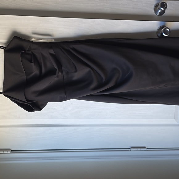 ELIZA J. - Women's Gown - Picture 11 of 12